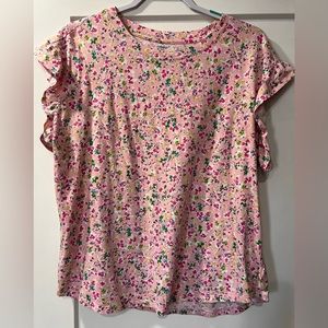 Crown & Ivy plus size short sleeve ruffle T-shirt. 1x